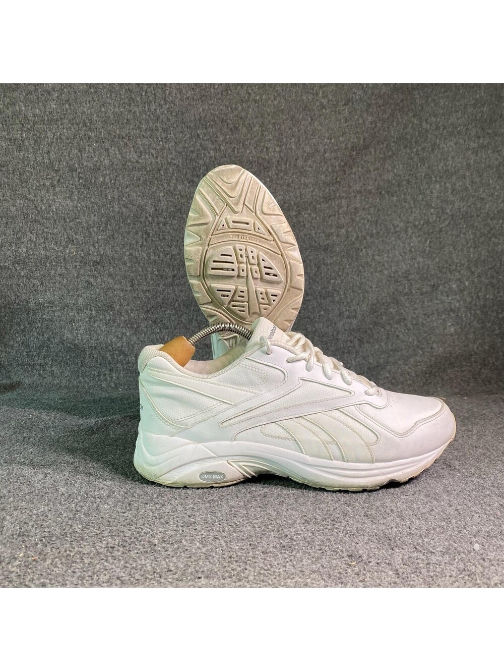 Reebok DMX Max Shoes Womens Size 10W White Leather Walking Athletic Sneakers